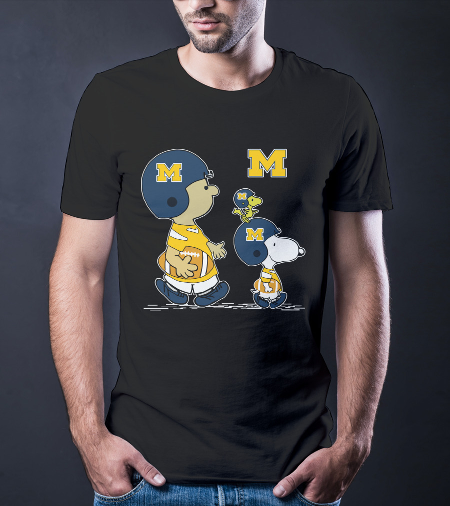 Michigan Wolverines Snoopy And Woodstock Football Helmets T-Shirt