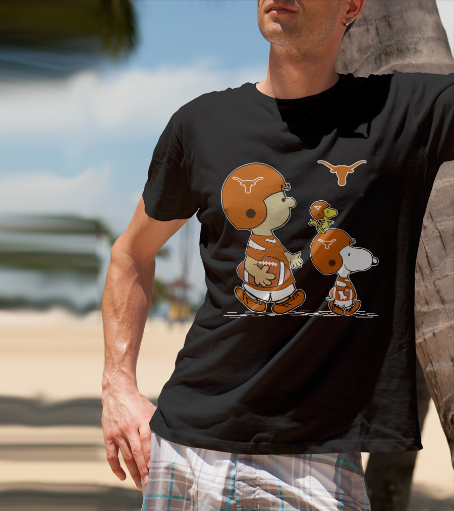 Texas Longhorns Football Snoopy And Woodstock Charlie Brown Peanuts T-Shirt