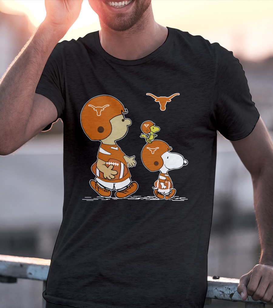 Texas Longhorns Football Snoopy And Woodstock Charlie Brown Peanuts T-Shirt