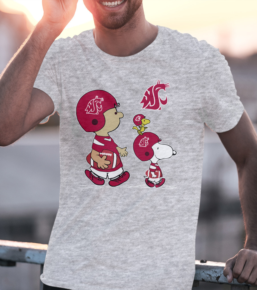 Washington State Cougars Snoopy Football Peanuts T-Shirt