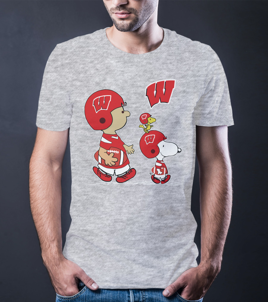 Wisconsin Badgers Snoopy Football Helmet Peanuts Characters Walking Together T-Shirt