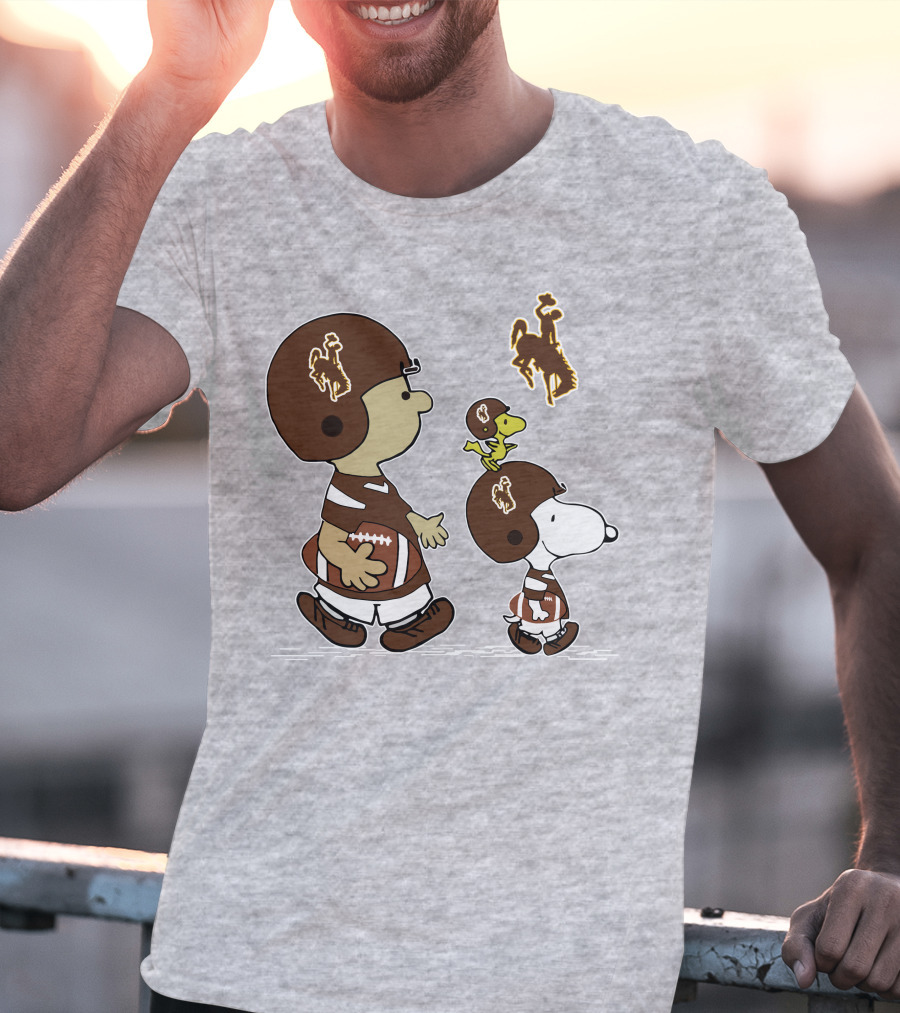 Wyoming Cowboys Peanuts Characters Football T-Shirt