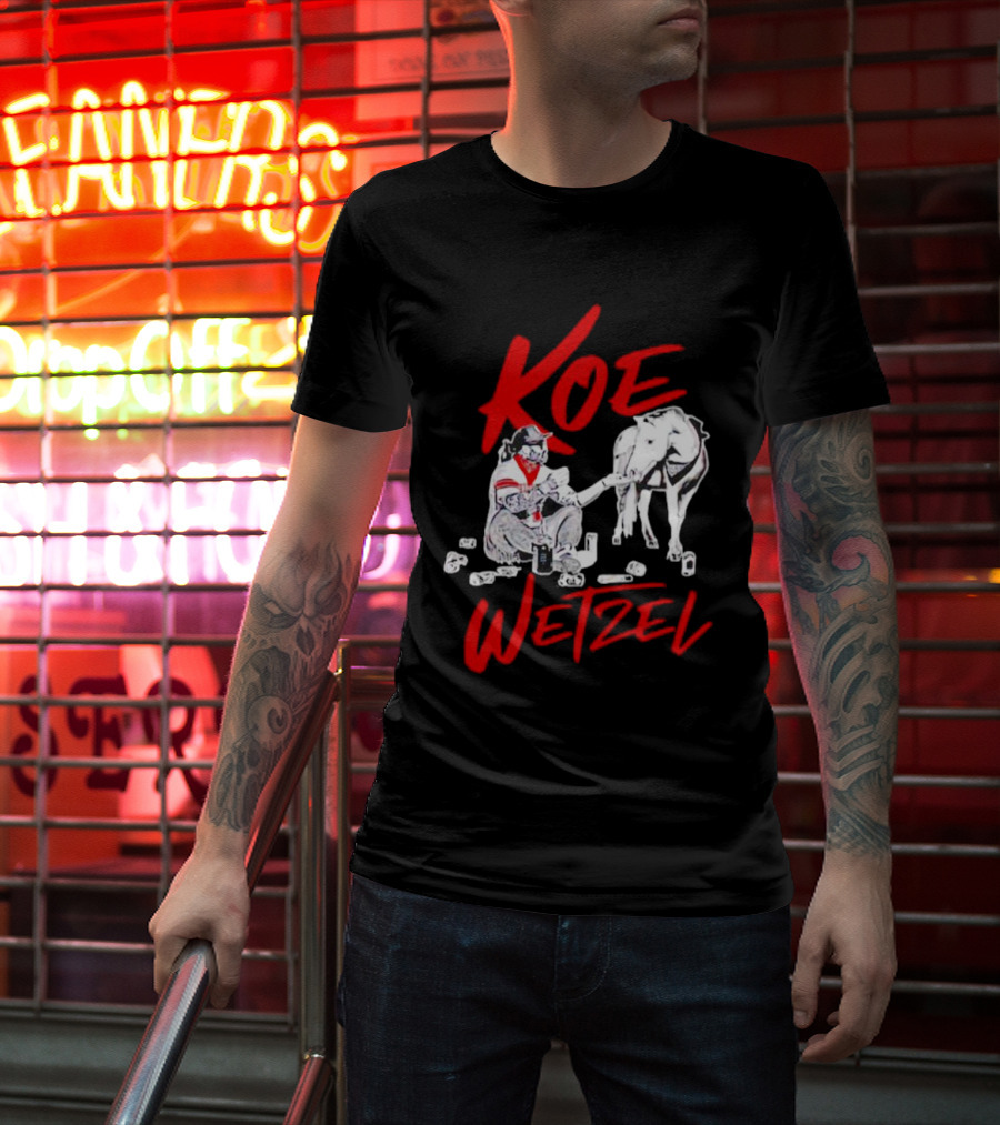 Koe Wetzel Feeding Horse Surrounded By Cans T-Shirt