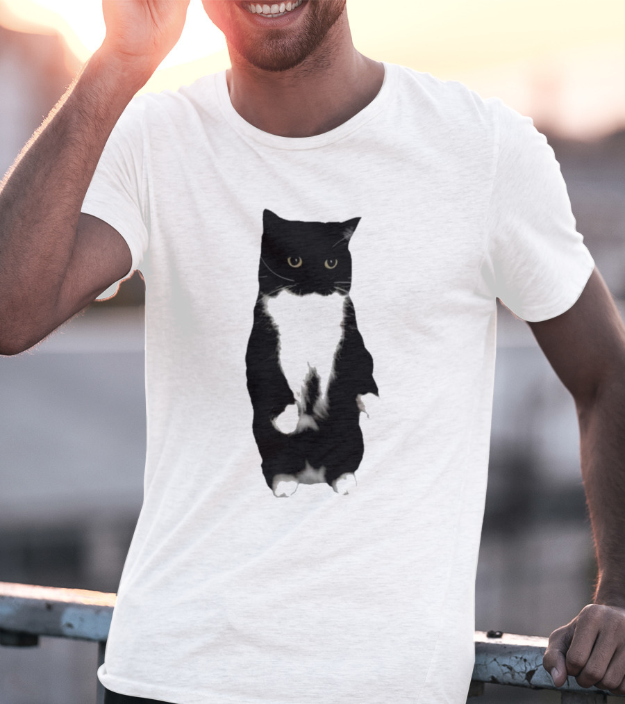 Unicouniuni Cat Playful Tuxedo T-Shirt