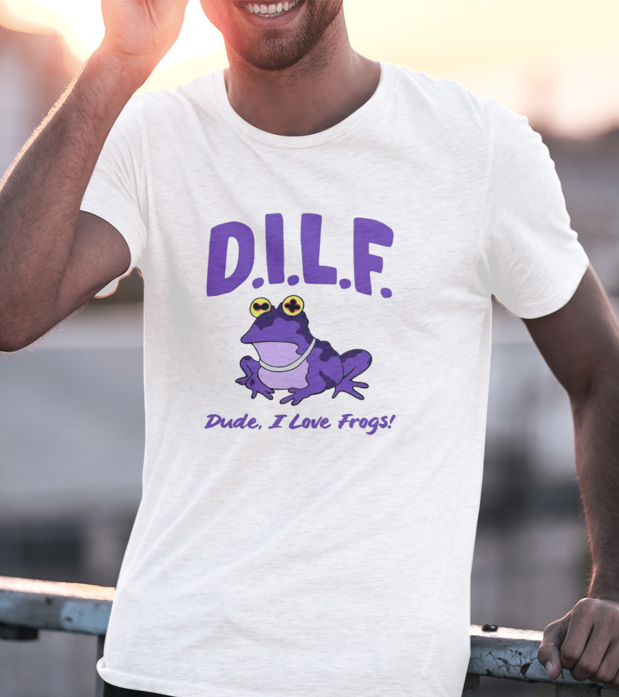 TCU Horned Frogs DILF Dude I Love Frogs Purple Cartoon Frog T-Shirt