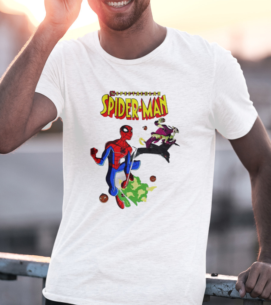 The Spectacular Spider-Man Versus Green Goblin Battle Scene T-Shirt