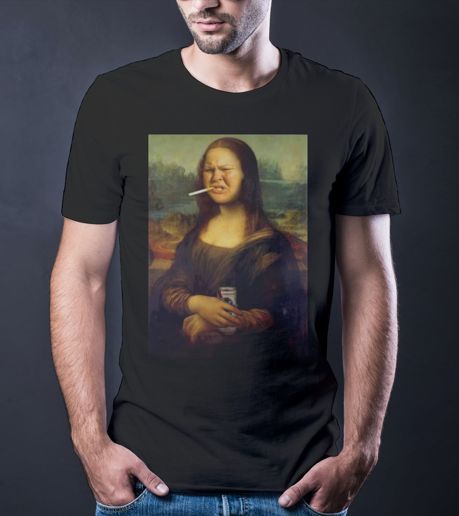Tammy Mona Lisa Smoking Cigarette Holding Beer Can T-Shirt