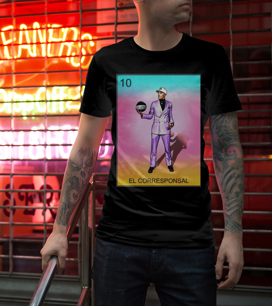 10 El Corresponsal Lotería Card Style In Lavender Suit Holding Basketball T-Shirt