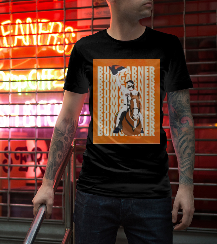 Bumgarner Riding Horse Giants Baseball Victory T-Shirt