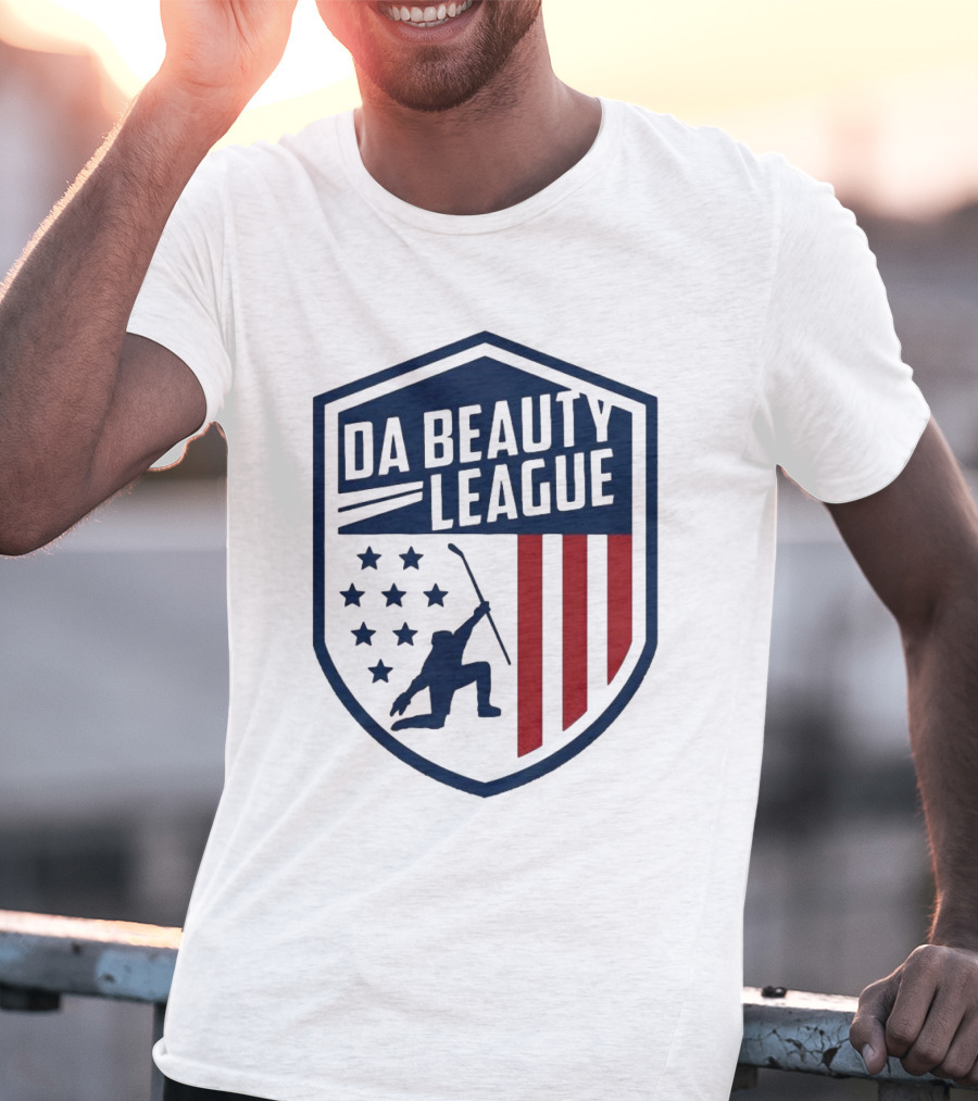 Happy Independence Day Da Beauty League Hockey Patriotic Shield T-Shirt
