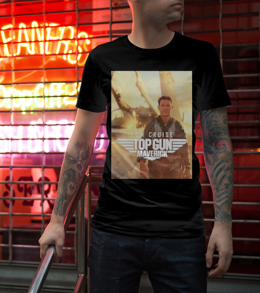 Tom Cruise Top Gun Maverick Pilot Iconic Movie Scene T-Shirt