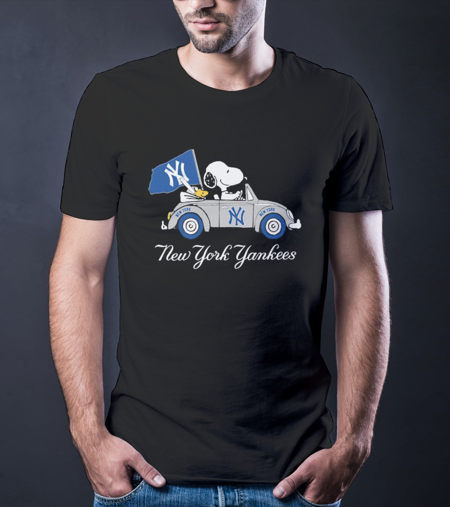 Snoopy And Woodstock Driving Car With New York Yankees Flag T-Shirt