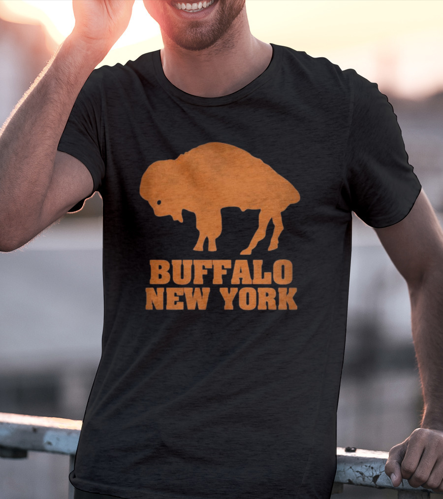 Buffalo New York Vintage Style Orange Buffalo T-Shirt