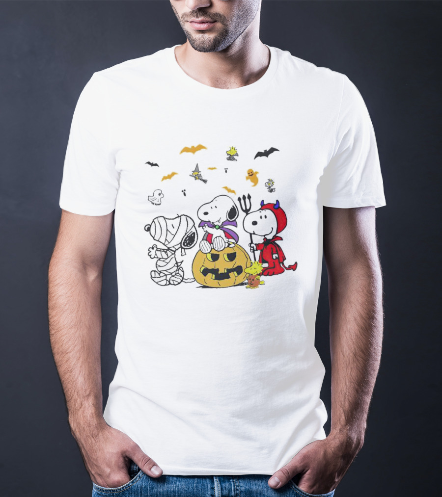 Halloween Snoopy Trick Or Treat With Pumpkin And Ghosts T-Shirt