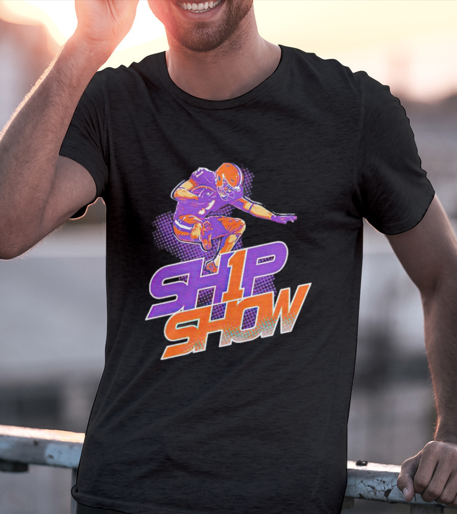 Clemson Tigers Ship Show Football Player In Orange And Purple T-Shirt