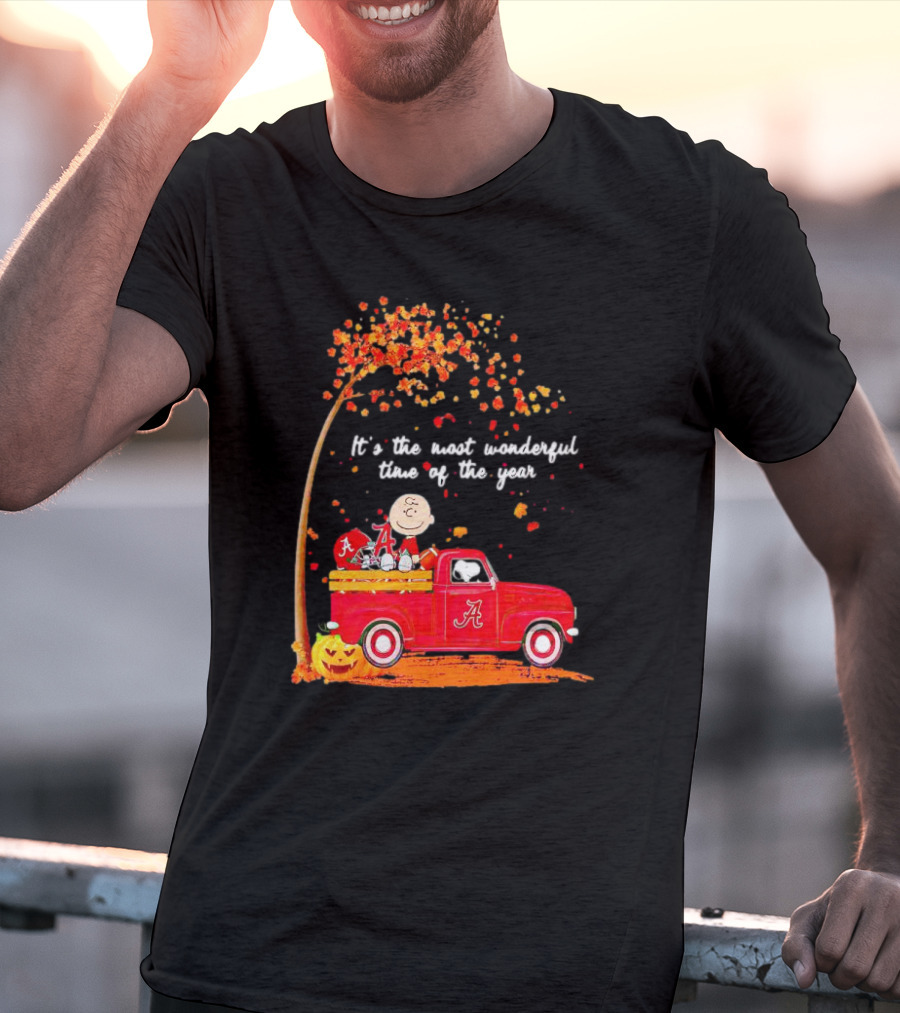 Peanuts Characters Alabama Crimson Tide Fall It's The Most Wonderful Time Of The Year Truck Football Pumpkins Leaves T-Shirt