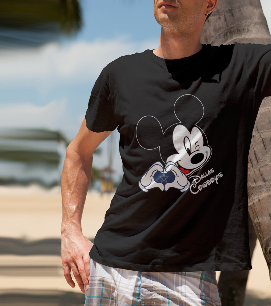 Dallas Cowboys Mickey Mouse Heart Star Fandom T-Shirt