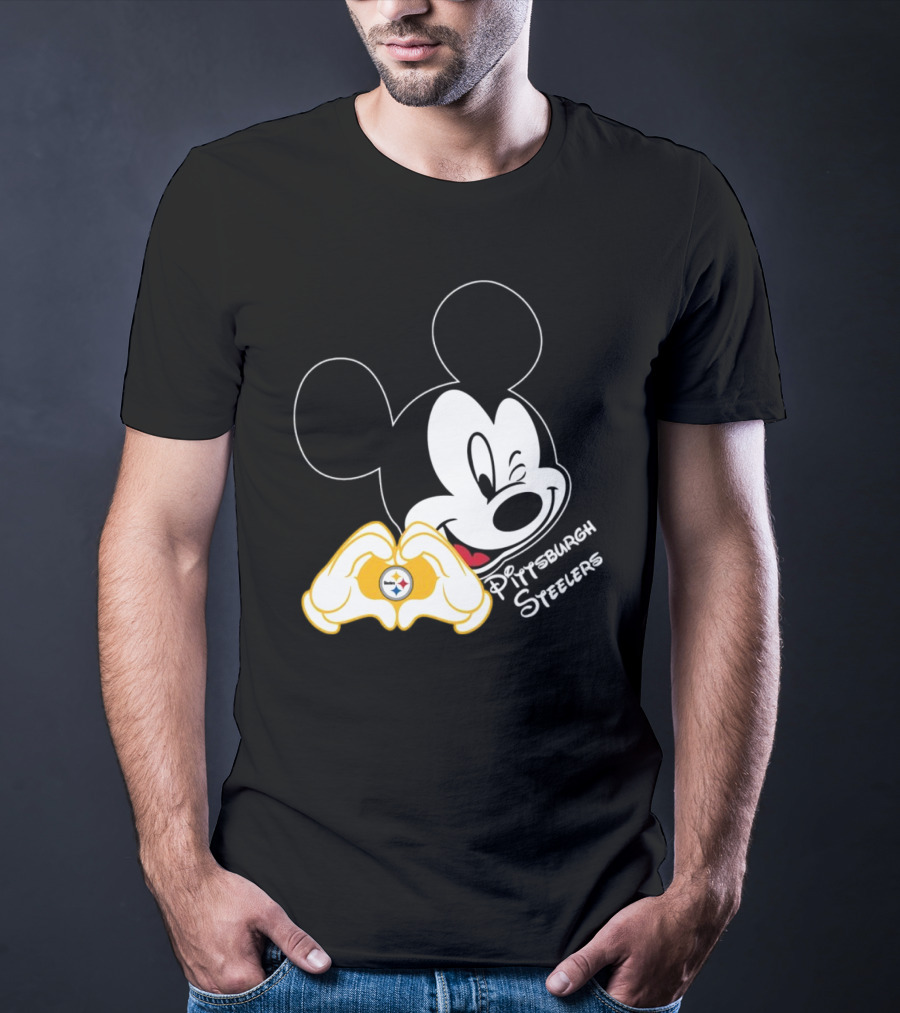 Mickey Mouse Heart Hands Pittsburgh Steelers T-Shirt