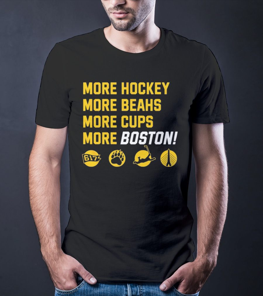 More Hockey More Beahs More Cups More Boston 617 Bear Claw Skater Bridge T-Shirt