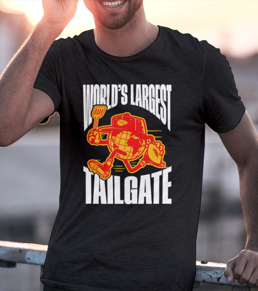 Kansas City Chiefs World's Largest Tailgate Football Grilling T-Shirt