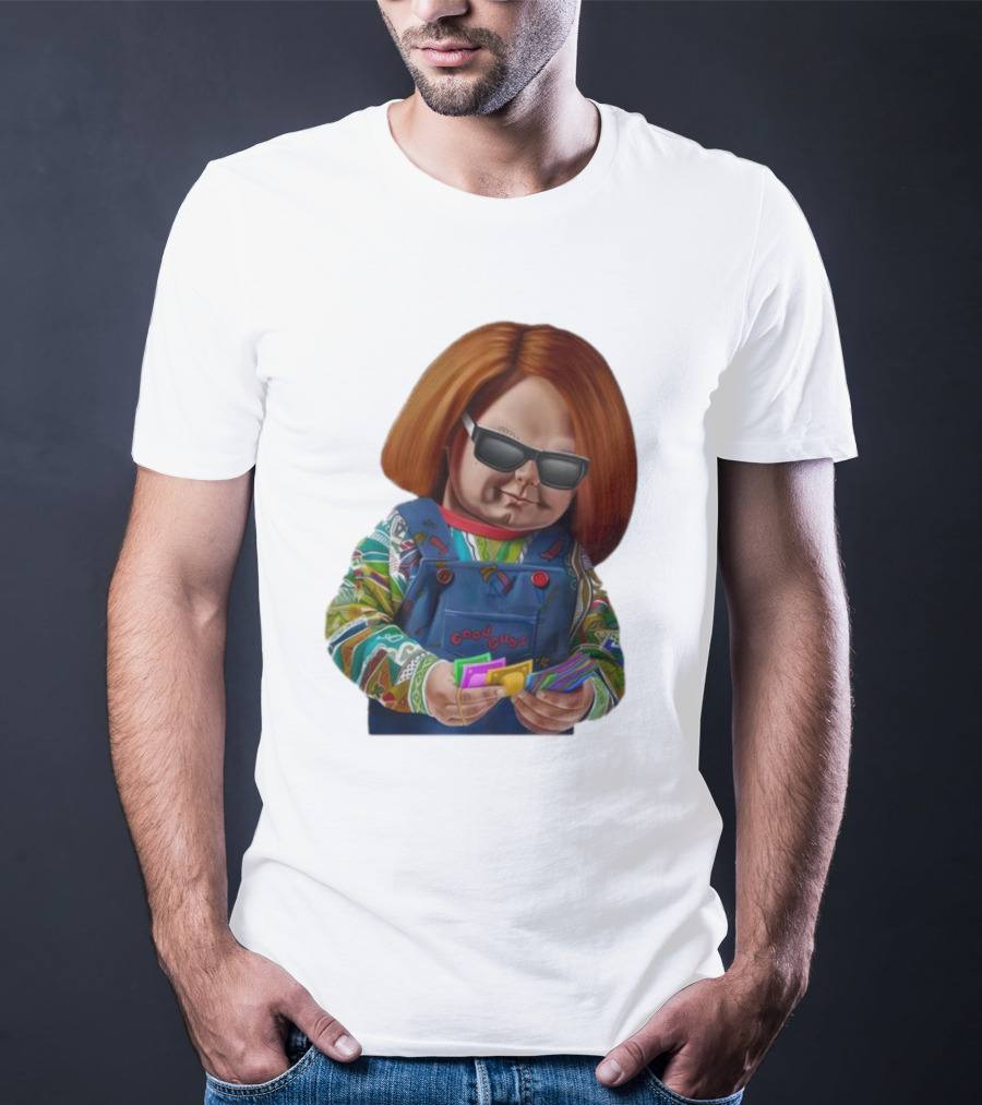 Chucky Good Guys Child’s Play Halloween Icon With Sunglasses And Cards T-Shirt