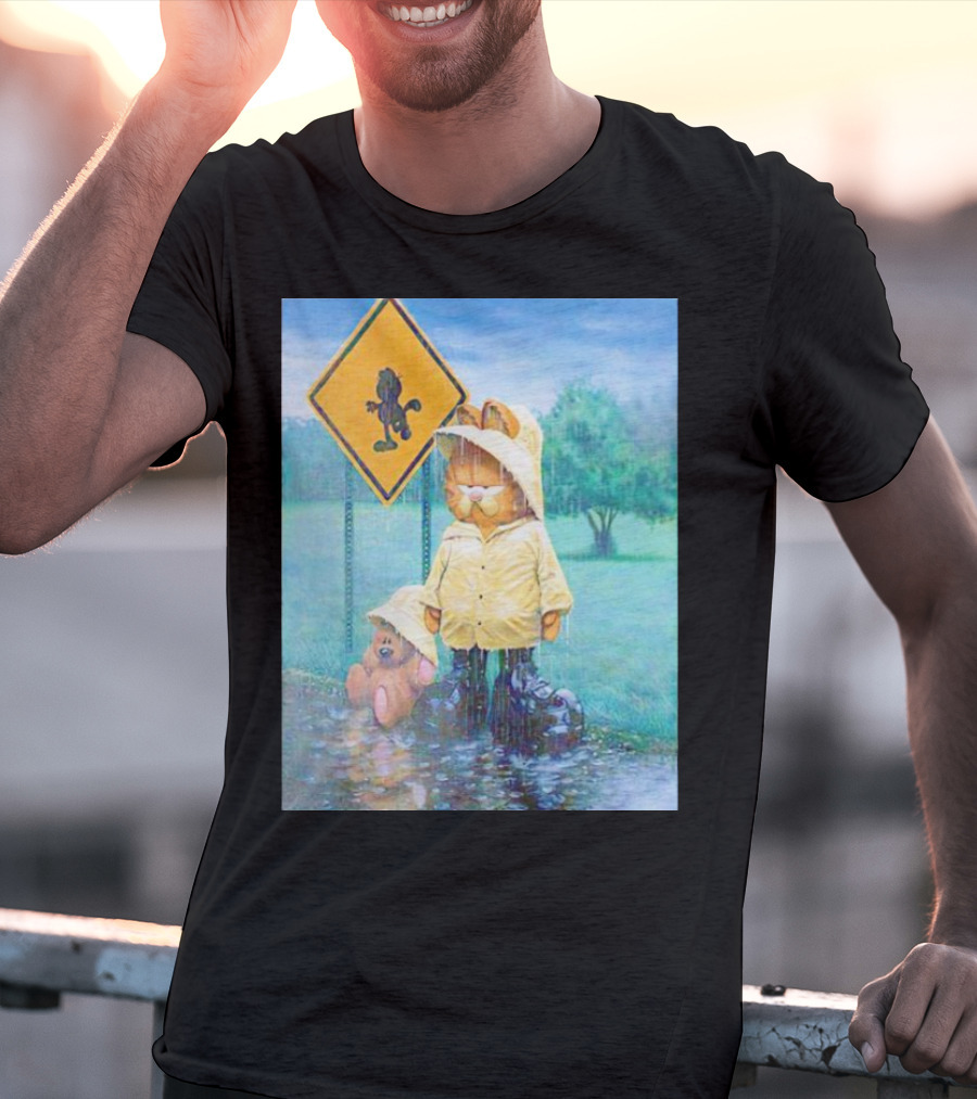 Garfield Rainy Day Yellow Jacket Relaxation T-Shirt
