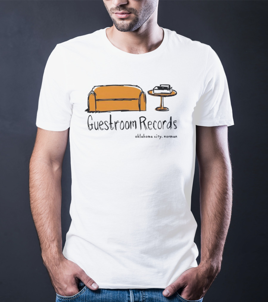 Guestroom Records Oklahoma City Norman Couch And Turntable T-Shirt