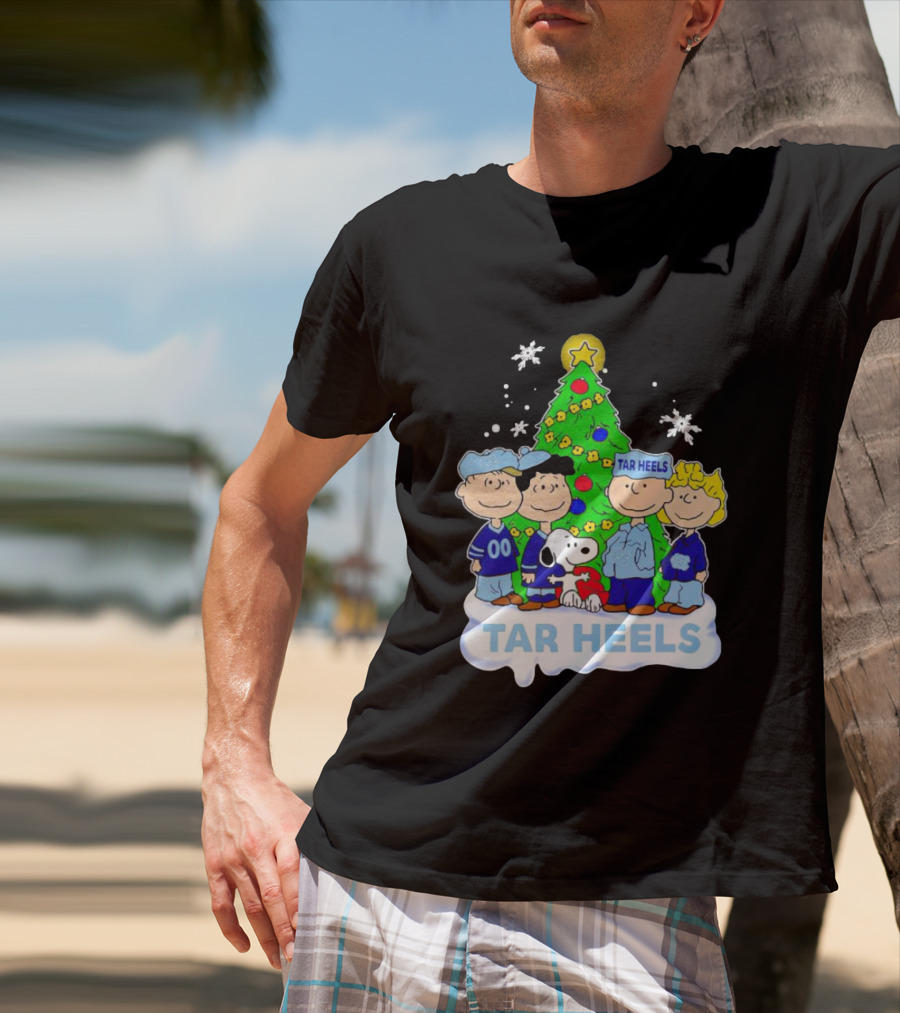 Tar Heels Peanuts Characters By Christmas Tree Holiday Scene T-Shirt