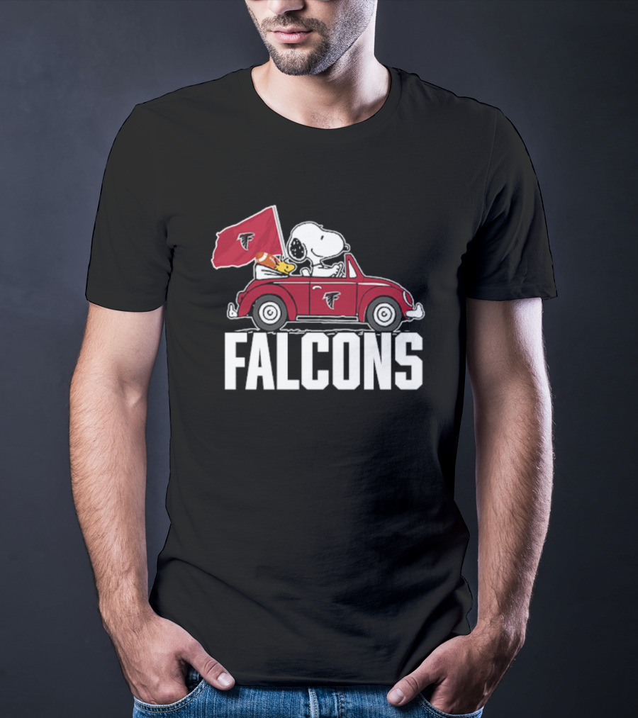 Snoopy Woodstock Driving Car With Atlanta Falcons Flag T-Shirt