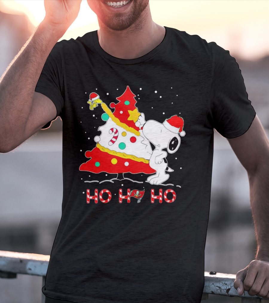 Snoopy And Woodstock Ho Ho Ho Christmas Tampa Bay Buccaneers T-Shirt