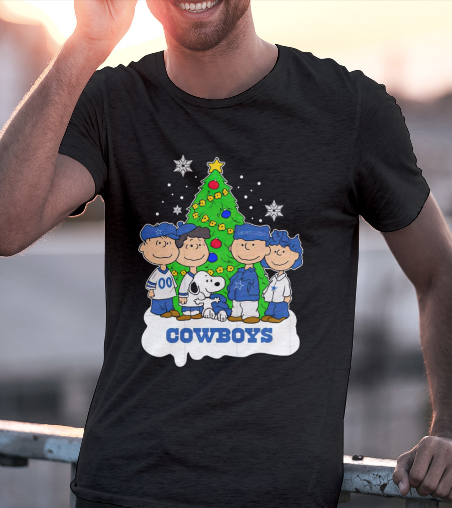 Peanuts Characters Dallas Cowboys Christmas Tree Cowboys T-Shirt
