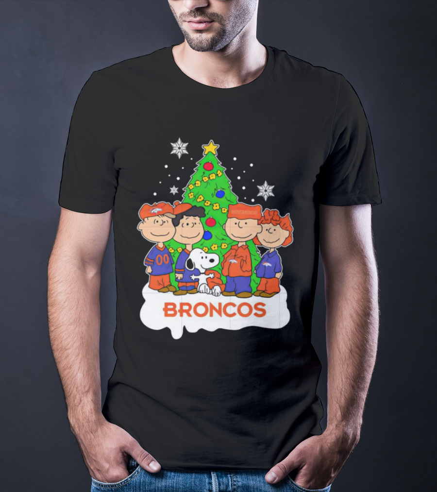 Peanuts Characters Denver Broncos Christmas Tree Scene T-Shirt