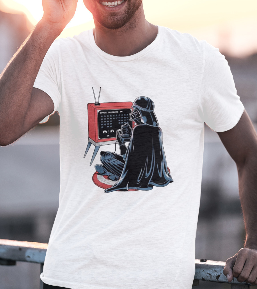 Darth Vader Playing Space Invaders Retro Gaming Scene T-Shirt