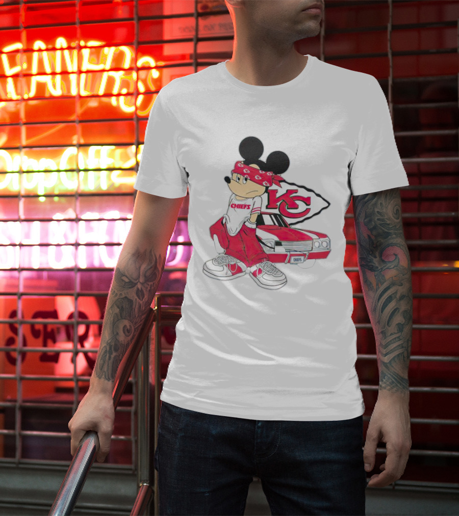 Mickey Mouse Chiefs KC Car Posing Kansas City Chiefs T-Shirt