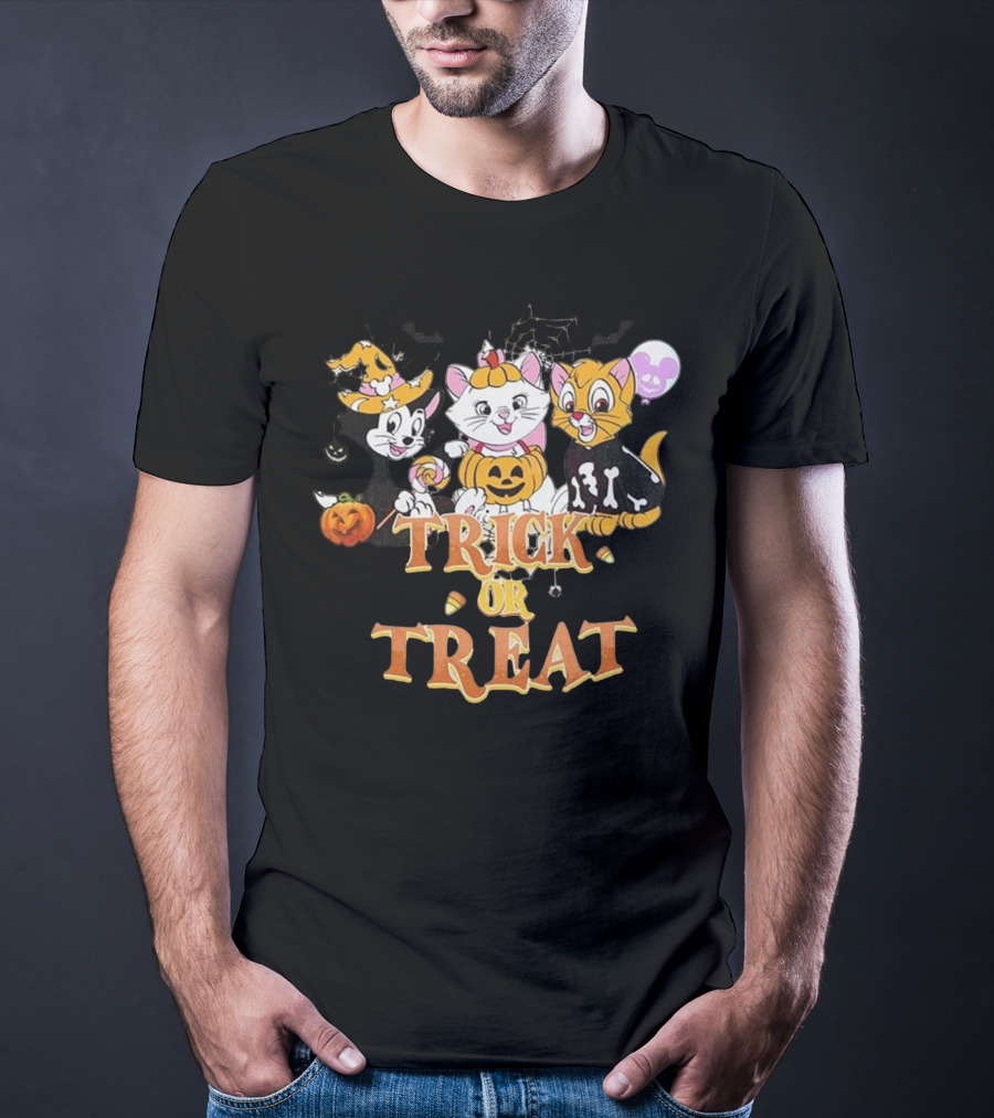 Trick Or Treat Halloween Cats With Jack-O'-Lanterns And Bat Silhouettes Disneyland T-Shirt