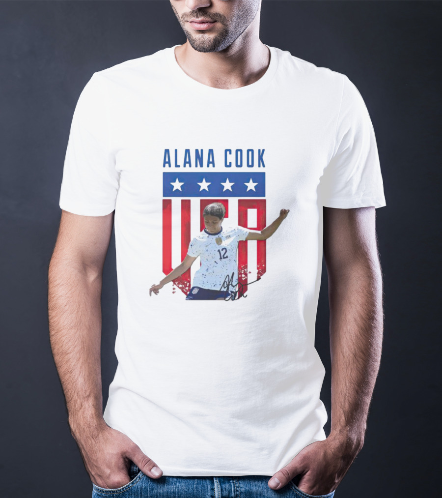 Alana Cook US Soccer Star #12 USA Shield And Signature T-Shirt