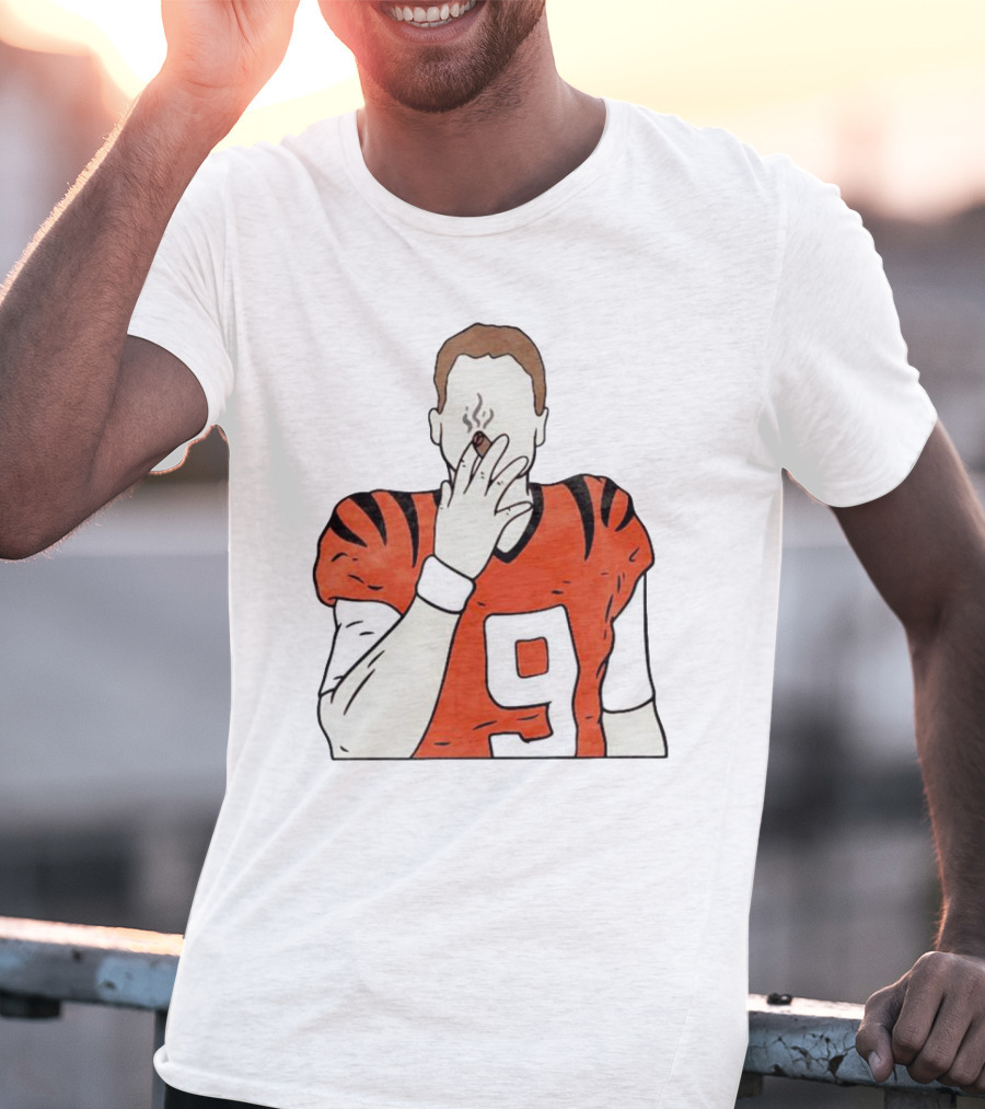 Joe Burrow Smokes Cigar Cincinnati Bengals Number 9 Jersey T-Shirt