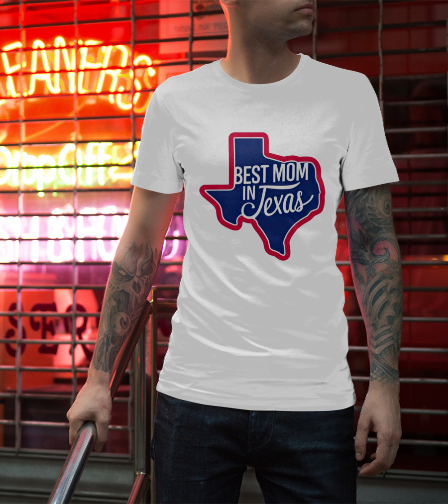 Best Mom In Texas State Shape With Red Border T-Shirt