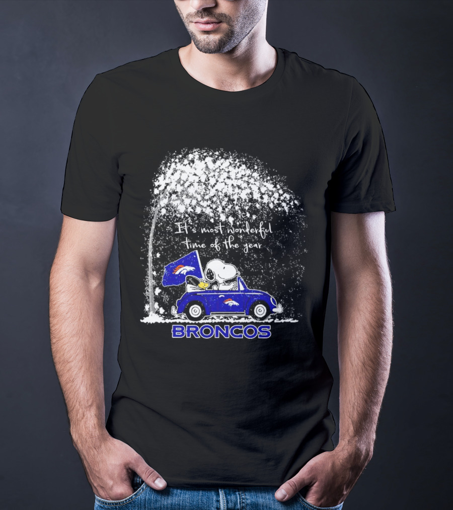 Snoopy And Woodstock Broncos It’s Most Wonderful Time Of The Year Winter Scene T-Shirt