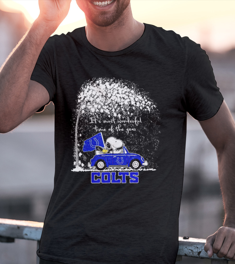 Snoopy And Woodstock Colts It's Most Wonderful Time Of The Year Winter Car Scene T-Shirt