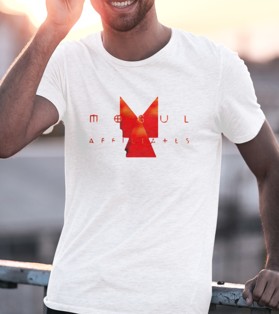 Mogul Affiliates Swerve Strickland Red M Triangles T-Shirt