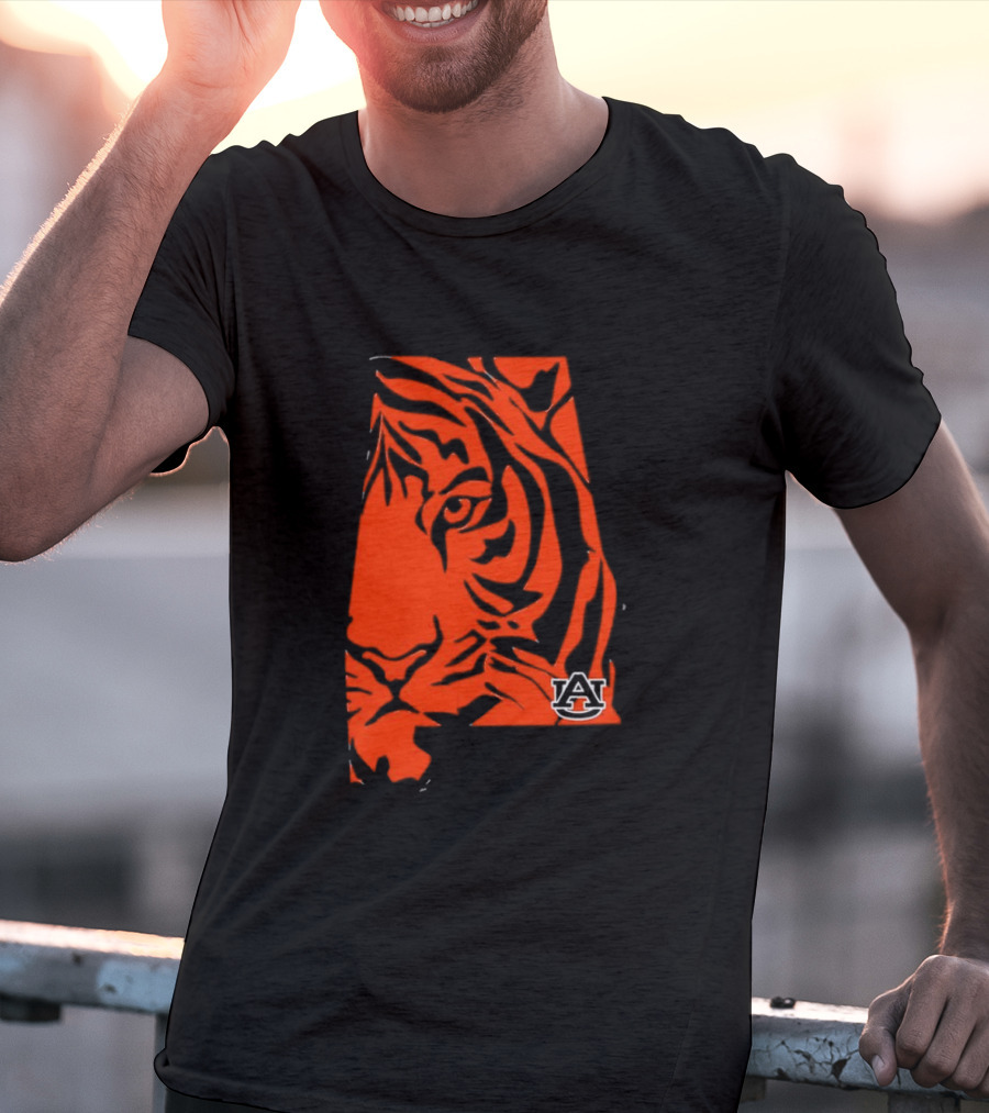 Auburn Tigers A Logo With Striped Tiger Face T-Shirt