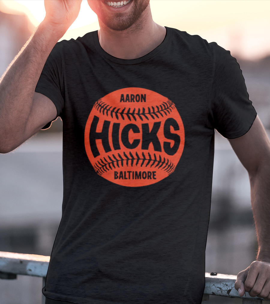 Aaron Hicks Baltimore Baseball Iconic Circular T-Shirt