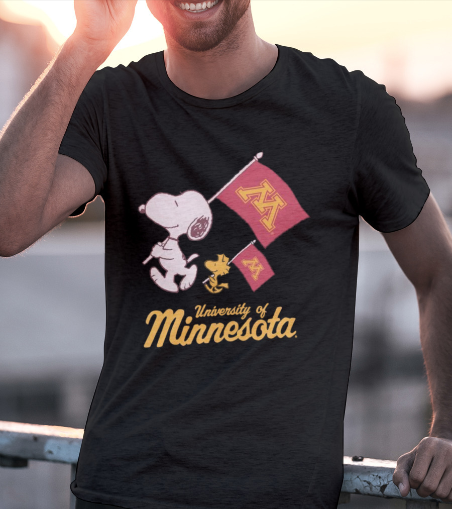 Snoopy And Woodstock University Of Minnesota Flags T-Shirt