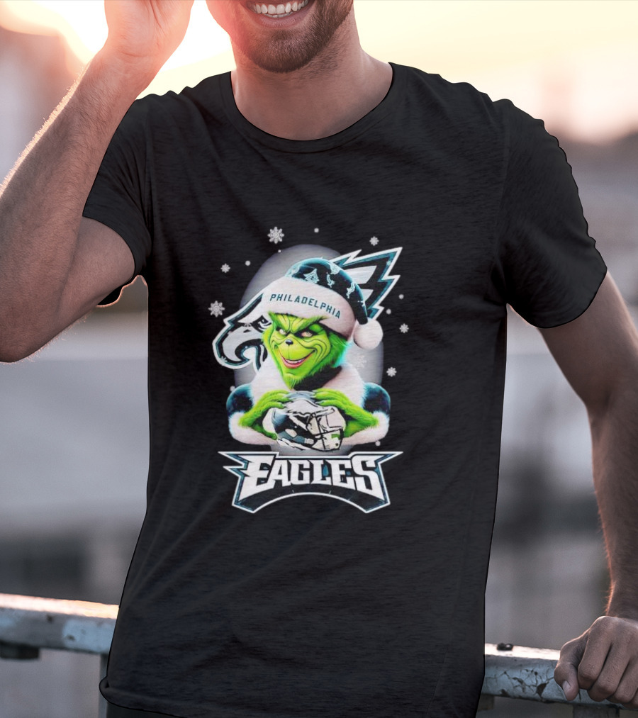 Philadelphia Eagles Grinch Christmas Snowflakes T-Shirt
