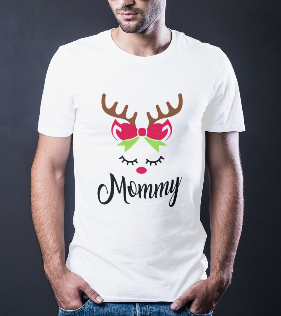 Mommy Reindeer Antlers Christmas Bow T-Shirt