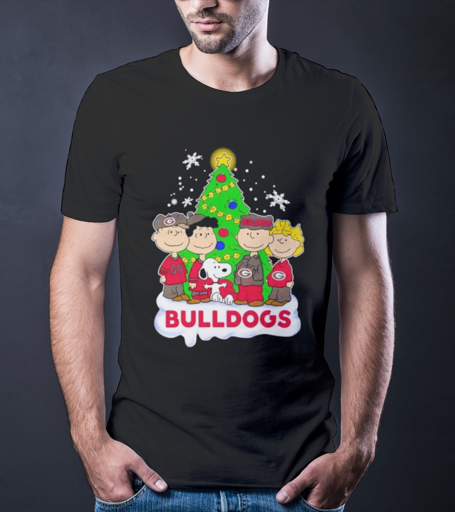 Peanuts Characters Georgia Bulldogs Christmas Tree Bulldogs T-Shirt