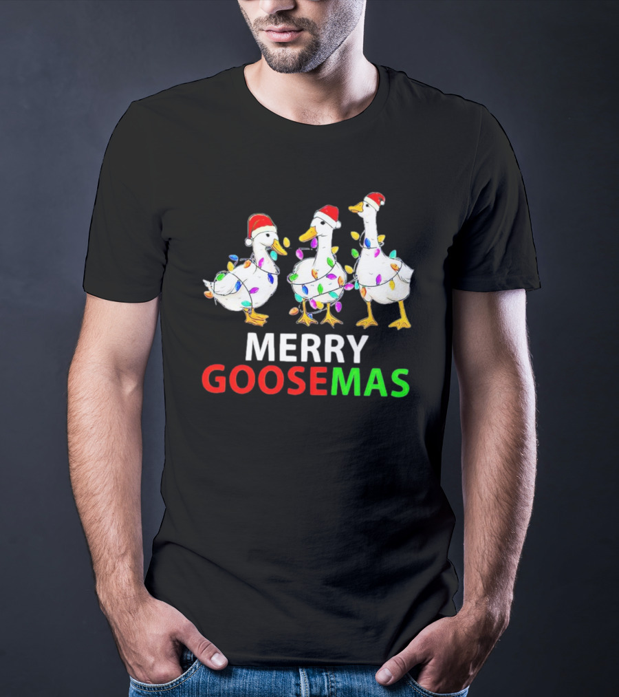 Merry Goosemas Santa Hat Geese Wrapped In Christmas Lights T-Shirt