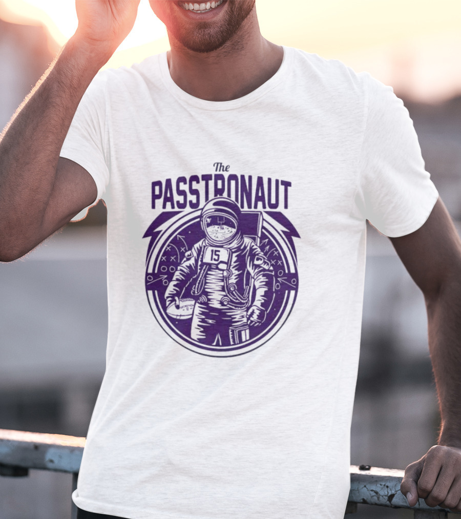 Minnesota Vikings The Passtronaut Astronaut Player Number 15 T-Shirt