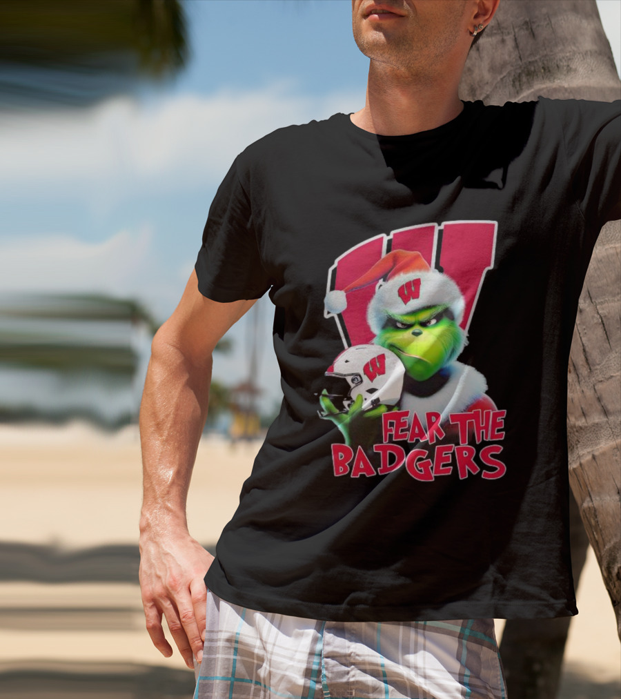 Grinch Fear The Badgers Wisconsin Christmas Football T-Shirt